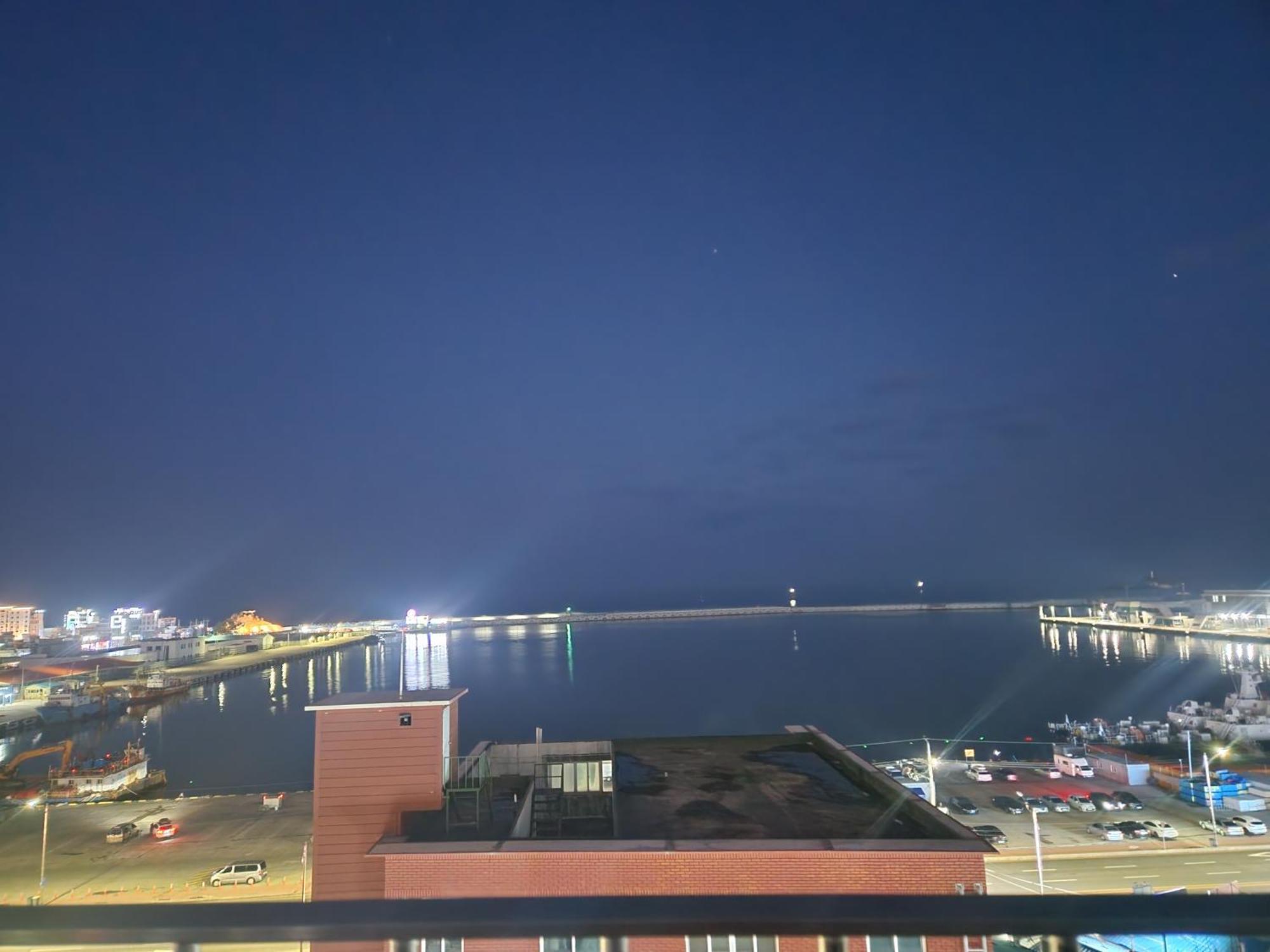 Sokcho Station Hostel エクステリア 写真